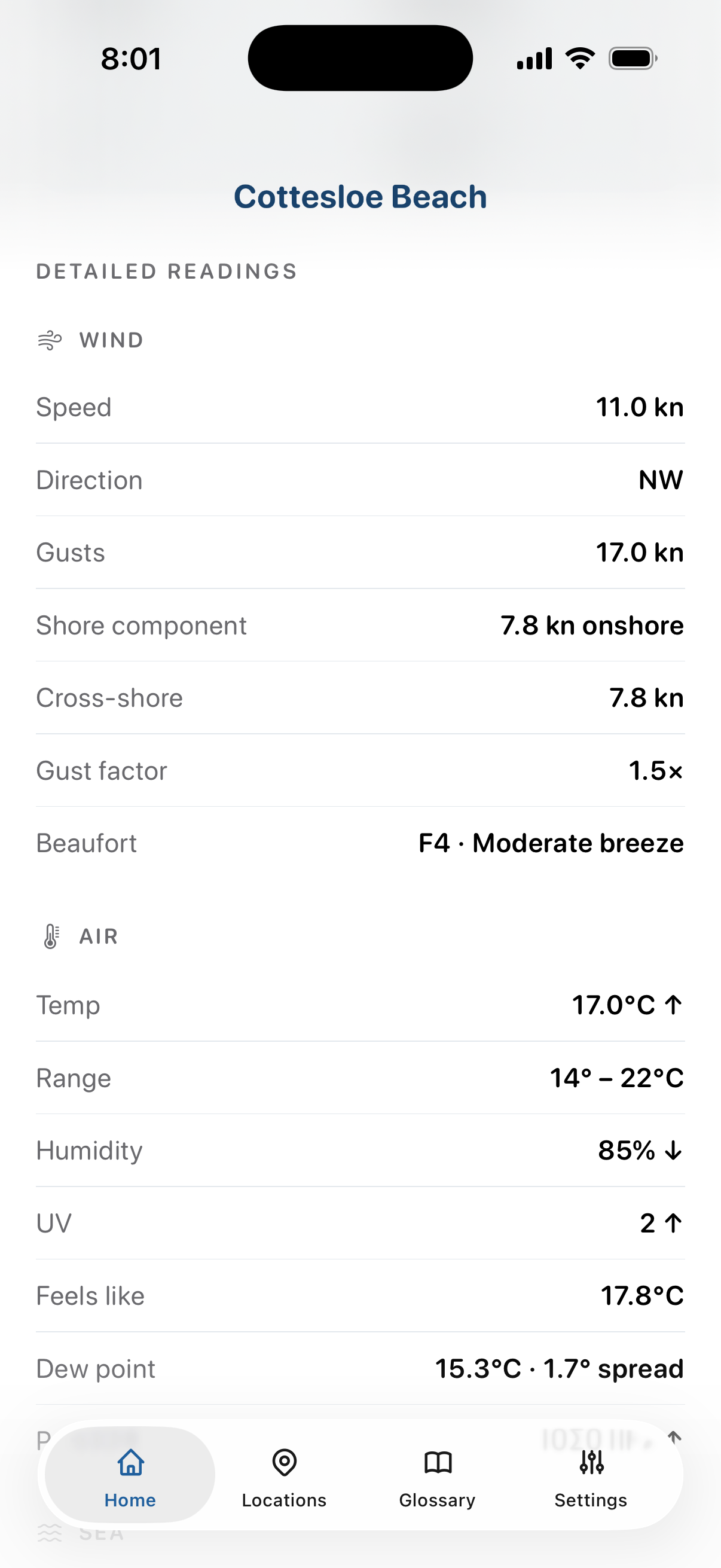 The SeaChange Readings panel: wind, air, sea, sky and sun, each metric with its value and hourly trend